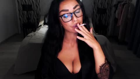 Afro online show from November 6, 3:15 pm