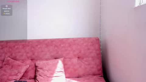 Snapshot of agata_clark chatting on September 16, 6:44 pm online show from September 16, 6:44 pm