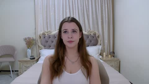 Agata Aisitt online show from February 3, 8:35 pm