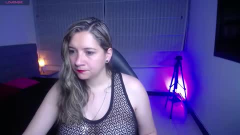 Agatha Bellucci  online show from December 22, 1:18 pm