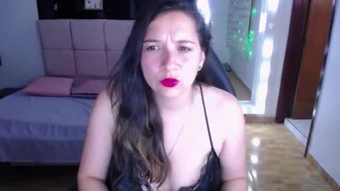 Agatha Bellucci  online show from October 10, 1:17 pm