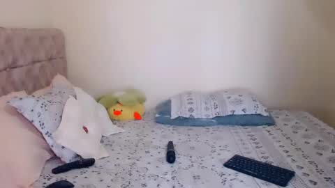 agatha frank online show from October 6, 11:55 pm