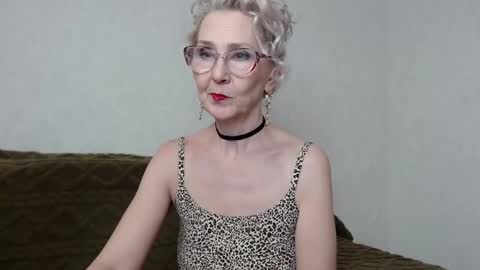 Agatha online show from February 11, 1:09 pm