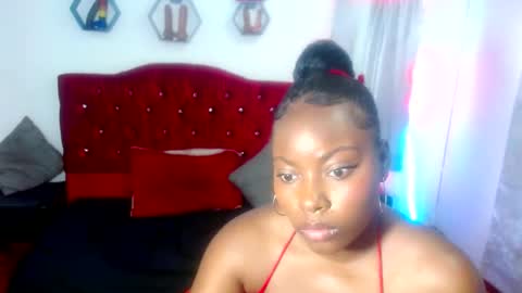 CAROLINA online show from January 25, 9:35 pm