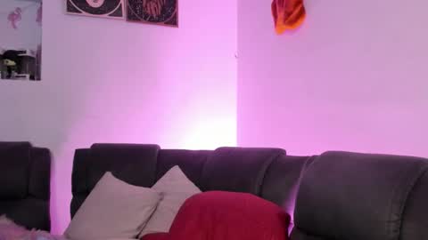 Camila     2 online show from February 27, 1:42 am