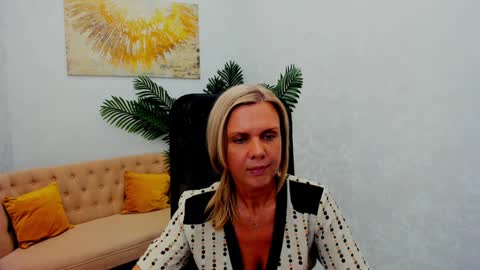 Agatha online show from January 27, 5:26 pm