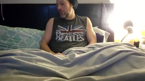 Agent 0000007 online show from January 7, 2:19 pm