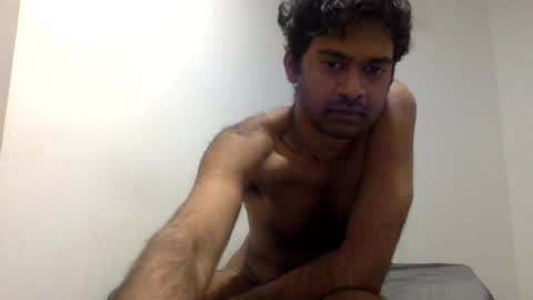 aggaggs online show from June 11, 11:25 pm