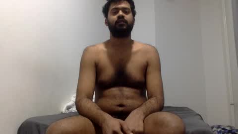 aggaggs online show from January 28, 4:52 pm