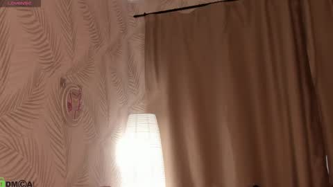 Agnes online show from November 6, 9:01 am