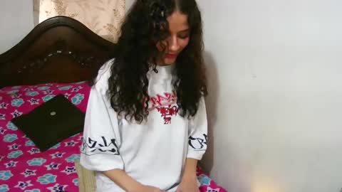 ahiana_palmer online show from February 7, 5:51 pm