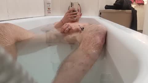 Ahim30 online show from December 11, 9:45 pm