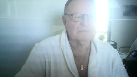 Ole online show from December 8, 10:52 am