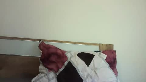 Selena online show from October 25, 8:24 am