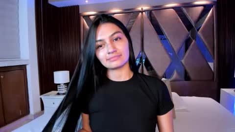 aidajoness online show from February 5, 11:25 am