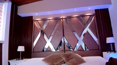 aidajoness online show from March 13, 1:03 pm