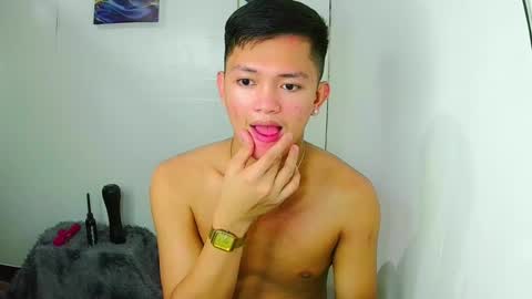 aiden_acexxx online show from July 5, 5:36 am