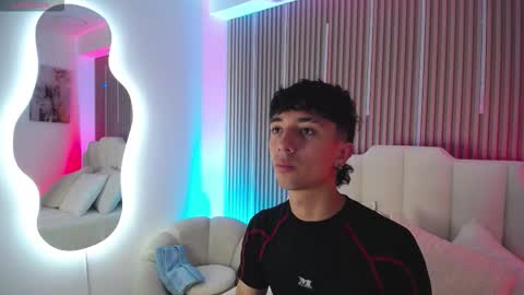 Aiden online show from March 3, 12:56 pm