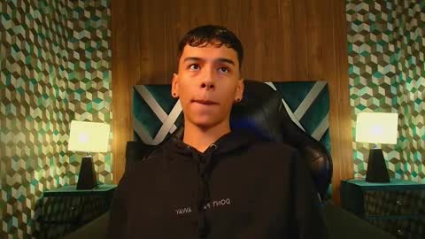 aiden_royce online show from October 22, 5:32 am