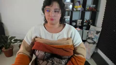 Catalina online show from February 23, 3:51 pm