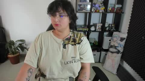 Catalina online show from February 8, 1:44 pm