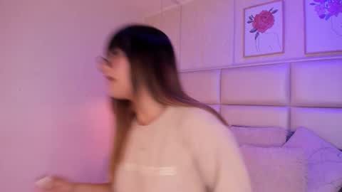 Aily Yozuko online show from February 11, 2:37 am