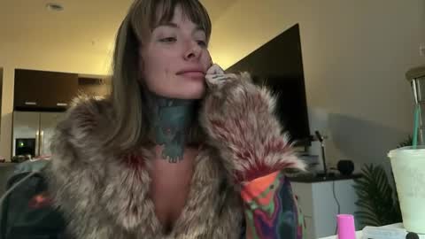 Airgead online show from October 21, 9:07 pm