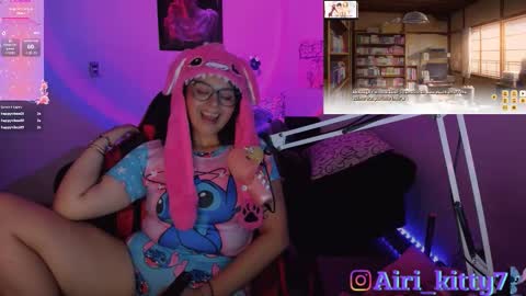 airi_kitty online show from February 3, 10:36 pm