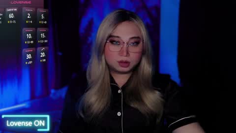Goddess Airis online show from May 13, 5:28 am