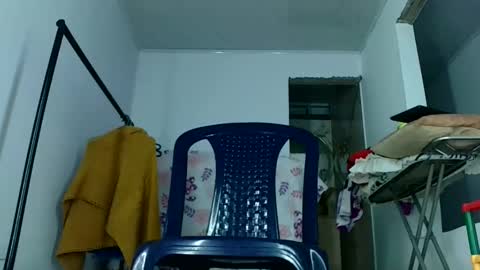 aisha koswell3 online show from February 22, 7:05 pm