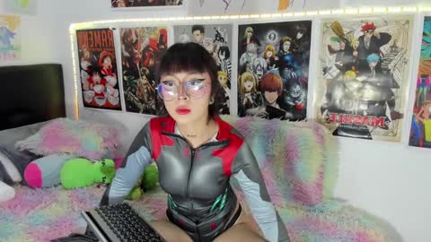 aisha_uwu online show from January 11, 12:22 am