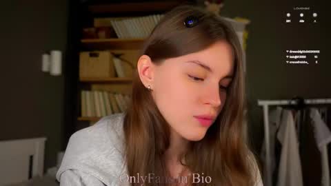 Aliza online show from December 3, 1:48 am