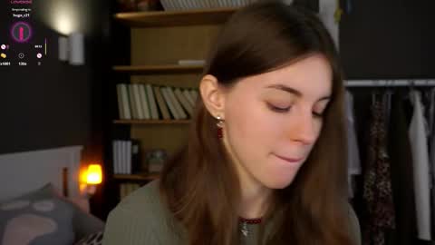 Aliza online show from October 19, 1:21 am