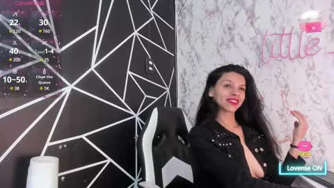 Snapshot of aitana_garcia_ chatting on March 4, 12:01 pm aitana_garcia_ online show from March 4, 12:01 pm