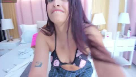 Aithana online show from November 6, 4:37 am