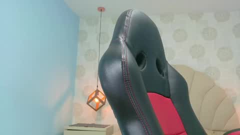 AIXA online show from April 18, 7:18 pm