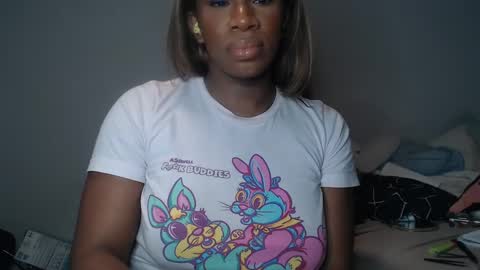 Snapshot of aj180 chatting on February 7, 1:15 am Amy Jeaux Johnson online show from February 7, 1:15 am