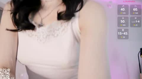 Kendall online show from January 13, 5:26 am