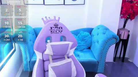 Azaka  online show from March 4, 12:46 pm