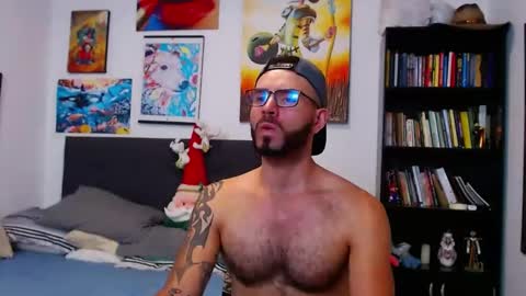 akiles online show from December 4, 12:13 am
