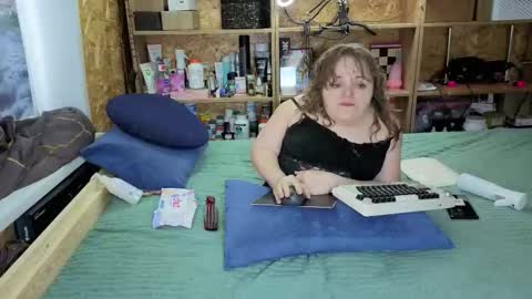 Natalie online show from January 8, 4:40 am