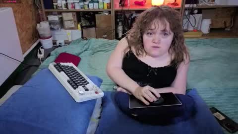 Natalie online show from November 21, 6:11 am