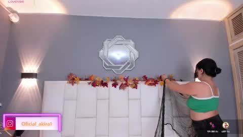 AKIRA online show from October 15, 3:43 am