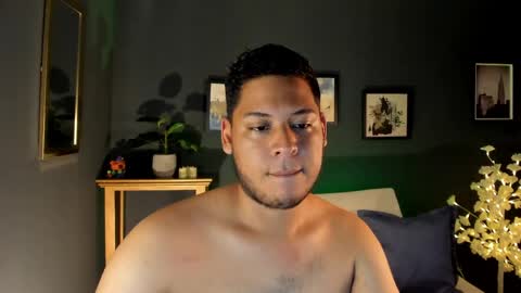 Akoon online show from April 10, 8:13 pm