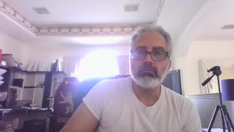 aladdin31673 online show from March 1, 9:08 pm