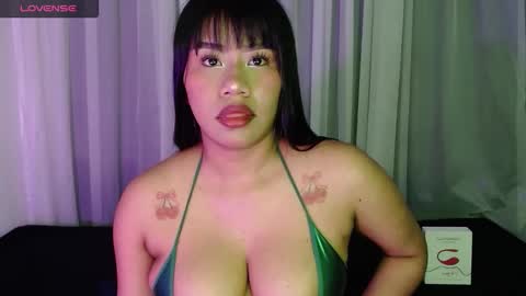 Alaia online show from November 20, 3:38 am