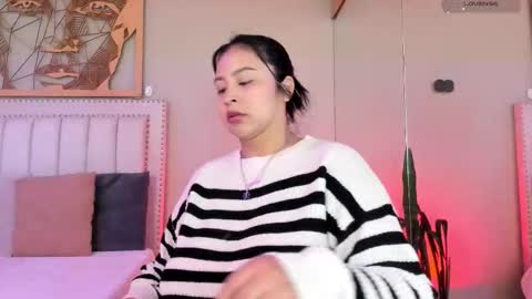     online show from March 4, 7:44 pm