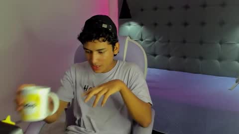 Alam online show from October 11, 7:39 pm