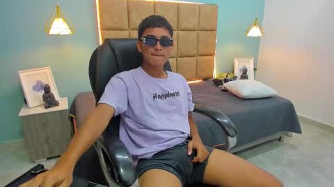 Alam online show from November 5, 2:30 pm