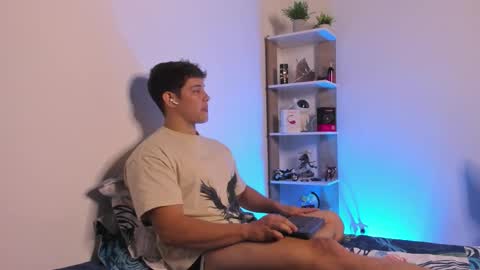 Alan Hadid online show from November 5, 10:01 pm